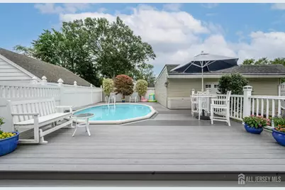 10 Crampton Avenue, Woodbridge Township, NJ 07095 - Photo 12