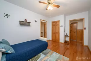 27 S Robert Street S, Sewaren, NJ 07077 - Photo 14