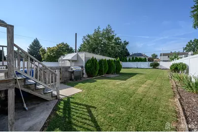 27 S Robert Street S, Sewaren, NJ 07077 - Photo 34