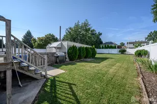27 S Robert Street S, Sewaren, NJ 07077 - Photo 34