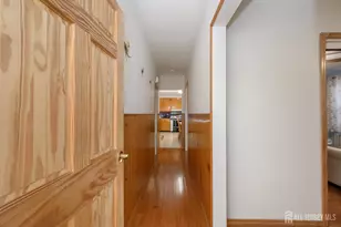 27 S Robert Street S, Sewaren, NJ 07077 - Photo 4