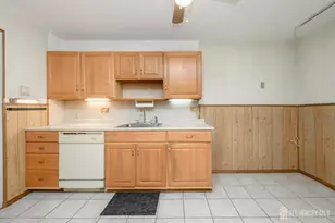 27 S Robert Street S, Sewaren, NJ 07077 - Photo 22