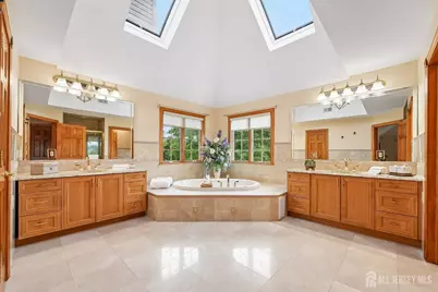 42 Indian Path, Monroe Township, NJ 08831 - Photo 36