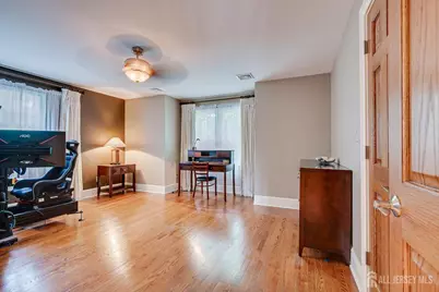 4 Edgewood Road, Edison, NJ 08820 - Photo 48