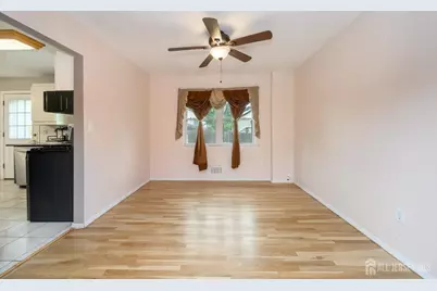 3 Charles Court, Edison, NJ 08820 - Photo 6