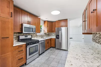 3 Karnell Court, Edison, NJ 08820 - Photo 10
