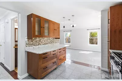 3 Karnell Court, Edison, NJ 08820 - Photo 12