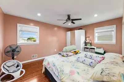 200 Rosewood Lane, Port Reading, NJ 07064 - Photo 26