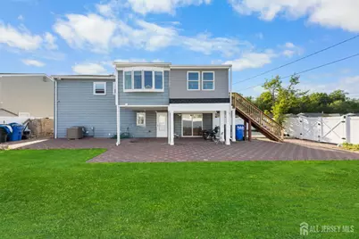 200 Rosewood Lane, Port Reading, NJ 07064 - Photo 6