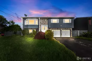 200 Rosewood Ln, Port Reading, NJ 07064 - Photo 2