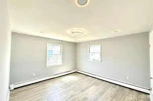 35 Fiat Ave, Iselin, NJ 08830 - Photo 6