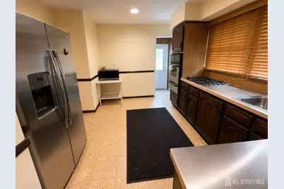 89 Oak Lane, Edison, NJ 08817 - Photo 4