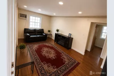 89 Oak Lane, Edison, NJ 08817 - Photo 6