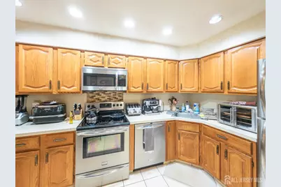 6-B Patrick Henry Court, Monroe Township, NJ 08831 - Photo 12