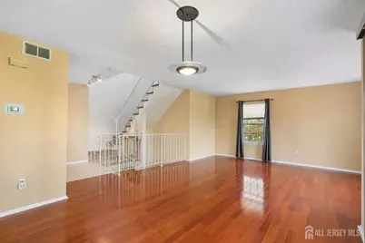 216 Copeley Way, North Brunswick Township, NJ 08902 - Photo 4