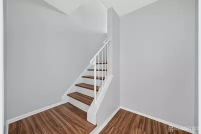 216 Copeley Way, North Brunswick Township, NJ 08902 - Photo 4