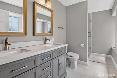1 Alexander Hamilton Court, Monroe Township, NJ 08831 - Photo 16