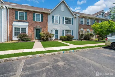 91 Chelsea Court #14, Franklin Township, NJ 08823 - Photo 2