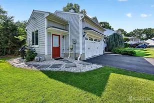 111 Szymanski Dr, Spotswood, NJ 08884 - Photo 4