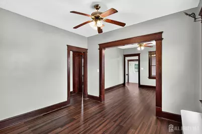 11 S Livingston Avenue S, Fords, NJ 08863 - Photo 10