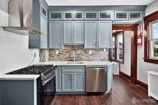 11 S Livingston Ave S, Fords, NJ 08863 - Photo 16