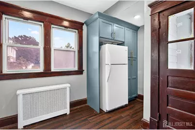 11 S Livingston Avenue S, Fords, NJ 08863 - Photo 12