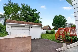 11 S Livingston Ave S, Fords, NJ 08863 - Photo 26