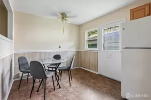52 Cambridge Ct, Lakewood, NJ 08701 - Photo 14
