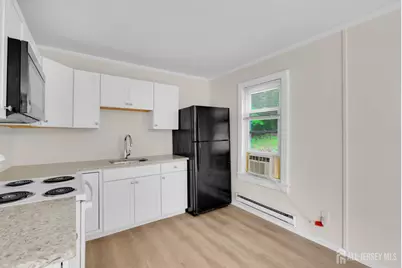 302 Schoolhouse Road #B, Monroe Township, NJ 08831 - Photo 12