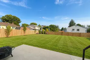 66 Alcoa Ave, Edison, NJ 08837 - Photo 12