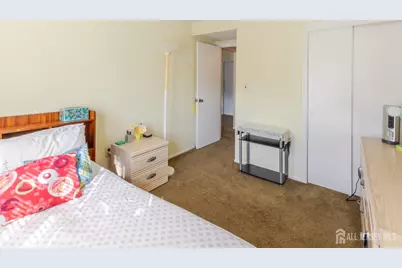 606 Green Hollow Drive, Iselin, NJ 08830 - Photo 8