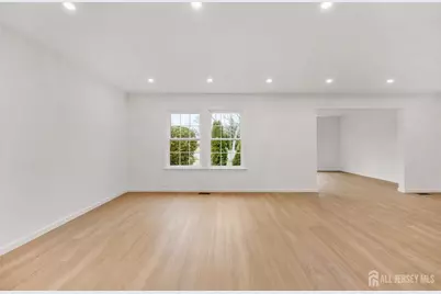 29 Hillsborough Road, Monroe Township, NJ 08831 - Photo 6
