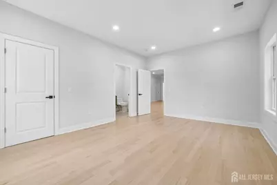 20 Milton Avenue, Edison, NJ 08820 - Photo 24