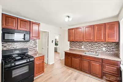 56 Grant Avenue, Carteret, NJ 07008 - Photo 32