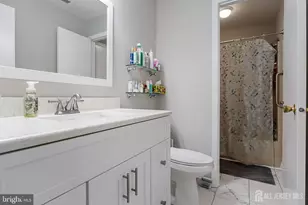 23 W Bluebell Ln, Mount Laurel, NJ 08054 - Photo 20