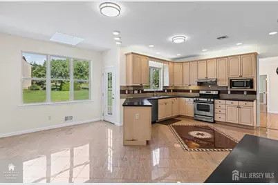 5 Bard Drive, Monroe Township, NJ 08831 - Photo 14