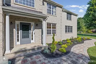 5 Bard Dr, Monroe Township, NJ 08831 - Photo 4