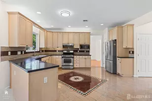 5 Bard Dr, Monroe Township, NJ 08831 - Photo 12