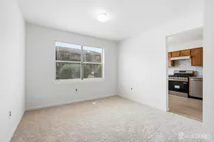 1913 Raspberry Ct, Edison, NJ 08817 - Photo 4