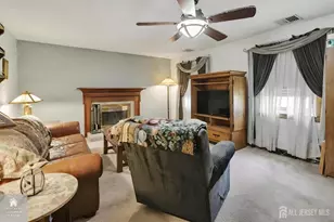 92 Silver Lake Ave, Edison, NJ 08817 - Photo 6
