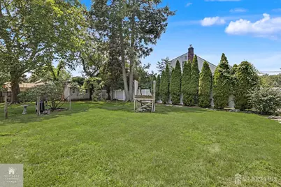 92 Silver Lake Avenue, Edison, NJ 08817 - Photo 26