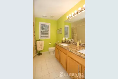 43 Melbloum Lane, Edison, NJ 08837 - Photo 42