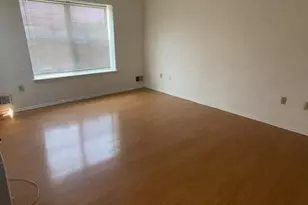 778 Harbortown Blvd, Perth Amboy, NJ 08861 - Photo 12
