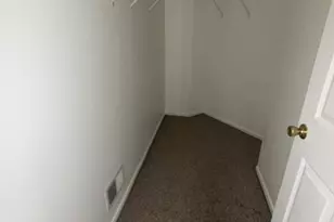 778 Harbortown Blvd, Perth Amboy, NJ 08861 - Photo 4