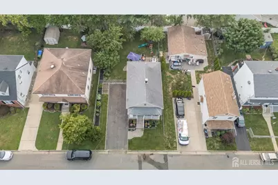 32 Loring Avenue, Edison, NJ 08817 - Photo 36