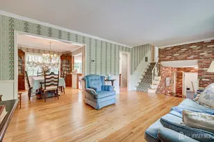 560 Wakefield Dr, Metuchen, NJ 08840 - Photo 22
