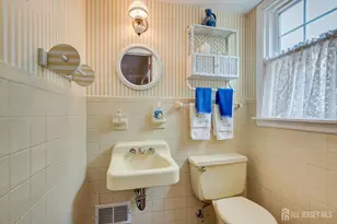 560 Wakefield Dr, Metuchen, NJ 08840 - Photo 46
