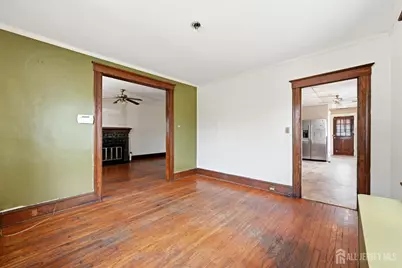 443 Dunellen Avenue, Dunellen, NJ 08812 - Photo 10