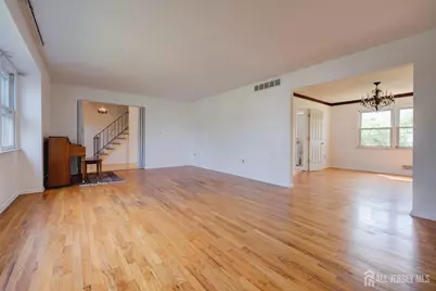 23 Charlton Avenue, Piscataway Township, NJ 08854 - Photo 8