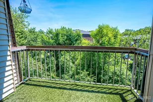 1111 Green Hollow Dr, Iselin, NJ 08830 - Photo 24